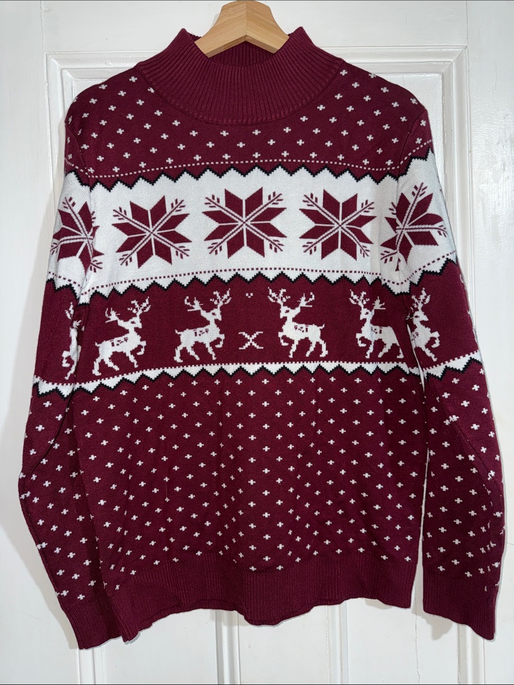 Merry Christmas Reindeer Snowflake Knit Sweater Burgundy Red White Mens Large